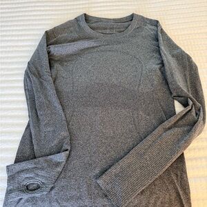🍋 Lululemon Women’s Swiftly Tech long sleeve active top - Gray